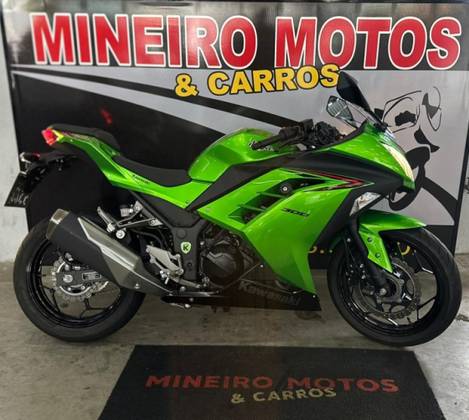 KAWASAKI NINJA 300 